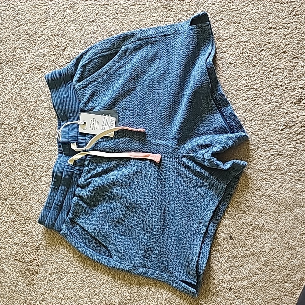 Marine layer Daria Textured short